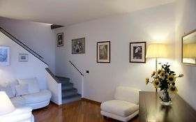 Artisti Apartment In Florence With Great A/C